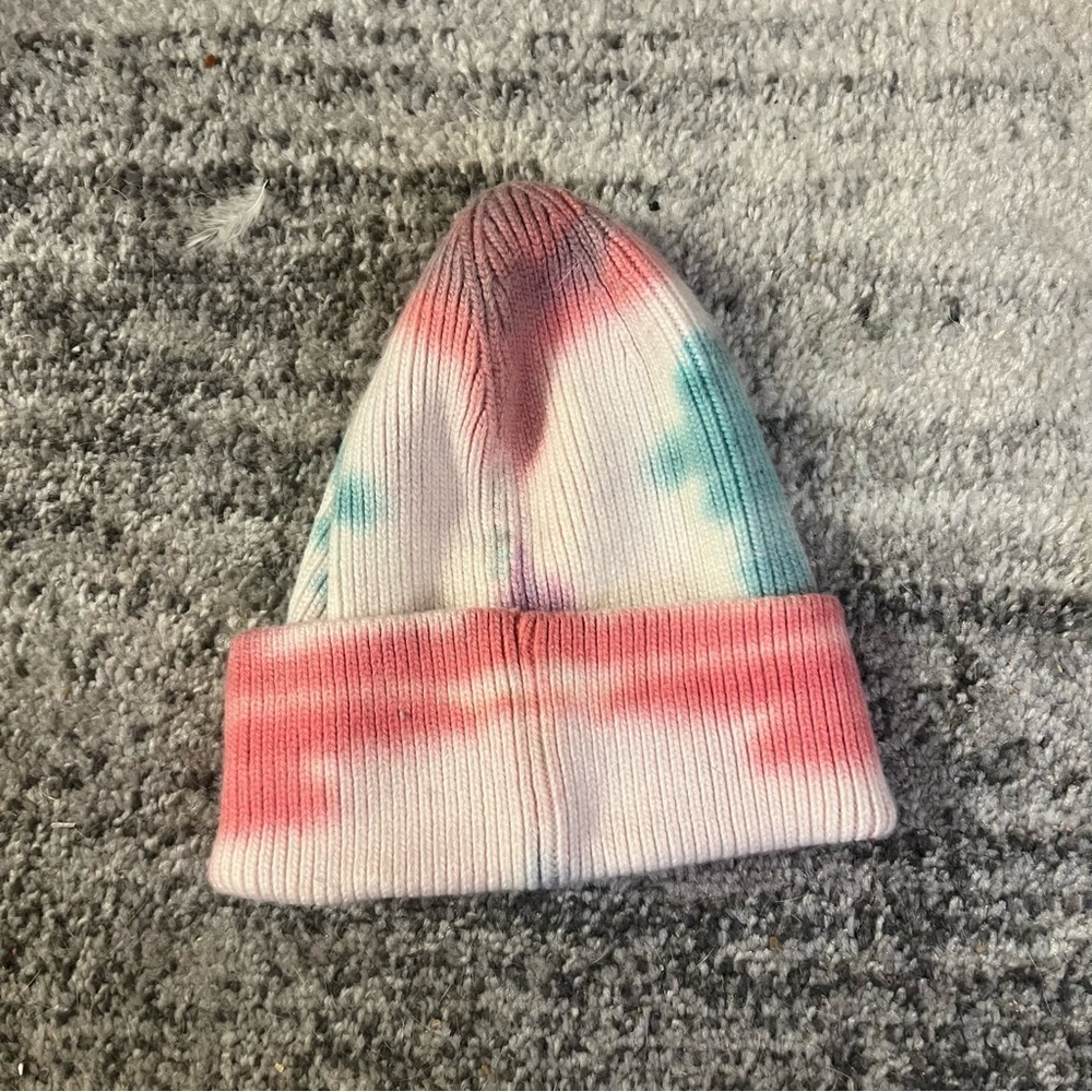 NWT Pixie Lane Tie Dye Beanie - Picture 3 of 3